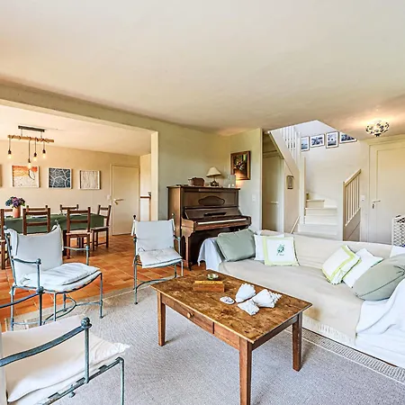 別荘 Le Prado-1 By Interhome *